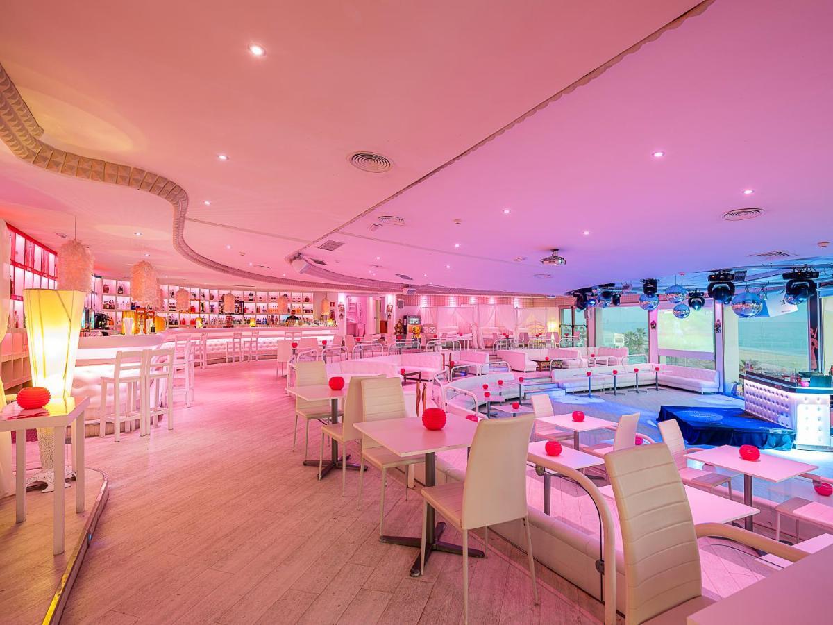 On Oceanfront Adults Designed Hotel 4*