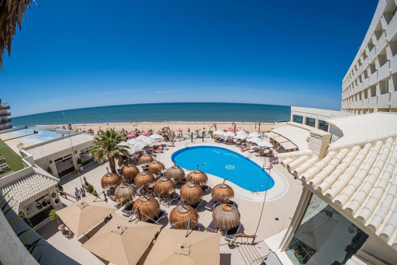 On Oceanfront Adults Designed 4* Matalascanas