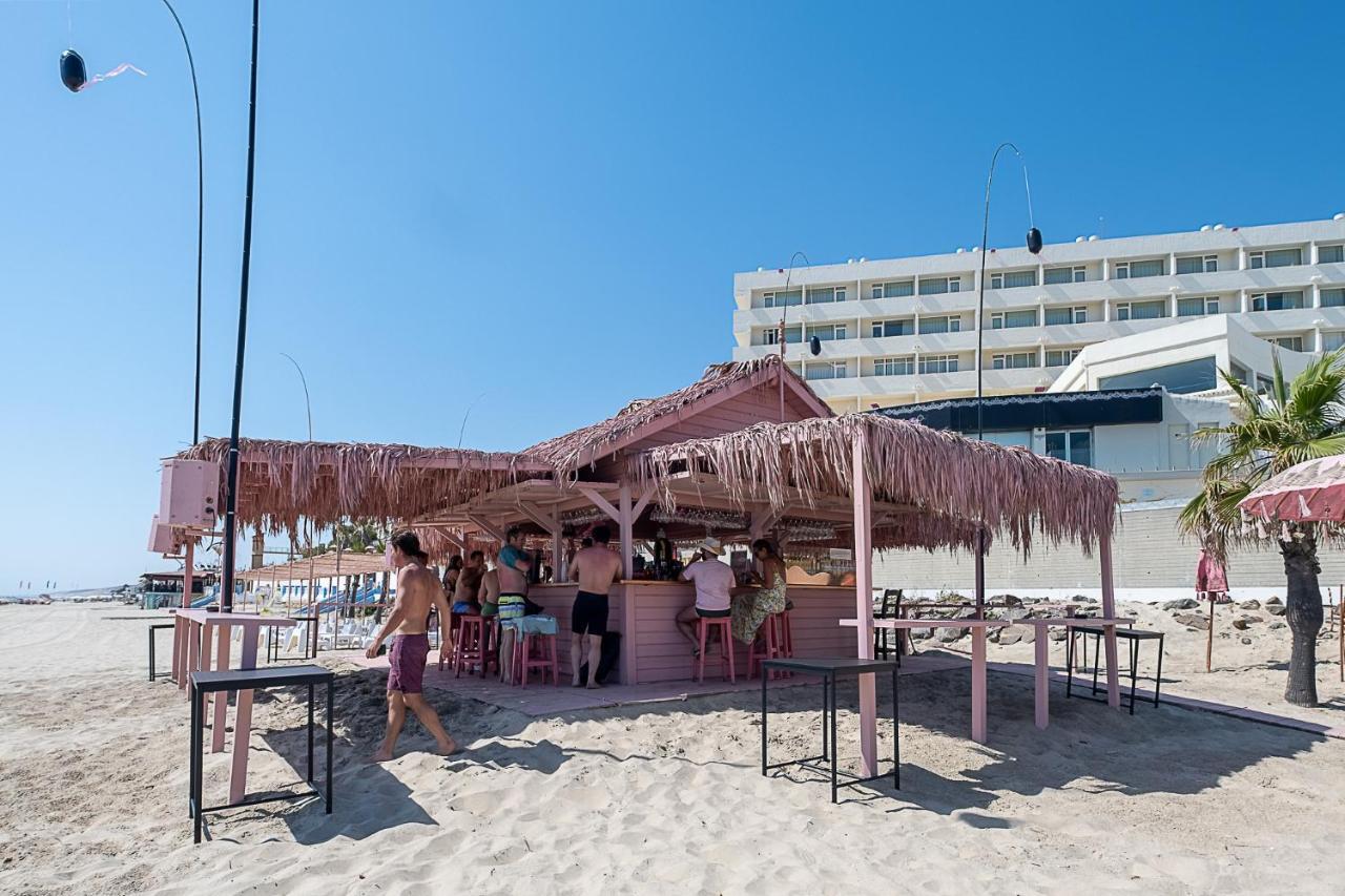 On Oceanfront Adults Designed